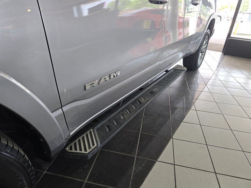 Used 2020 RAM 1500 Laramie w/ Sport Appearance Package AWD/4WD image 37