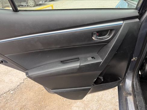 Used 2016 Toyota Corolla S image 15