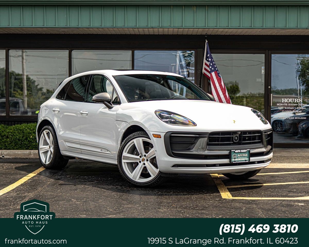 Used 2023 Porsche Macan Turbo AWD/4WD image 1