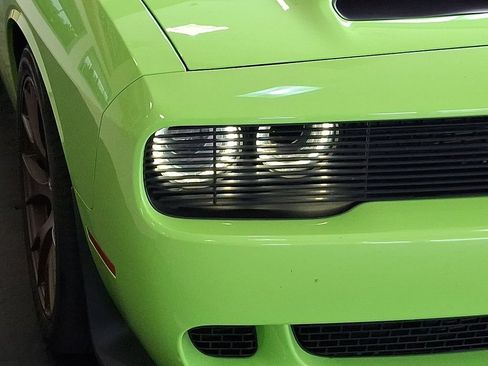 Used 2023 Dodge Challenger SRT Hellcat w/ Driver Convenience Group RWD image 10