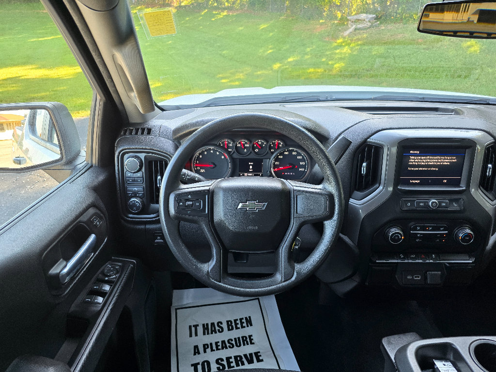 Used 2021 Chevrolet Silverado 1500 Custom Trail Boss w/ LPO, Dark Essentials Package AWD/4WD image 16