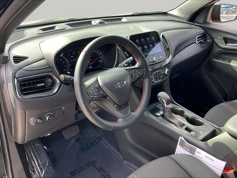 Used 2024 Chevrolet Equinox RS FWD image 17