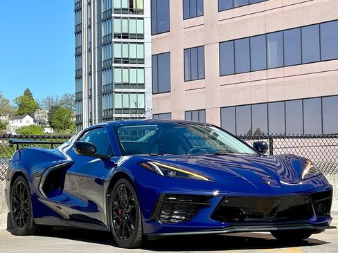 Used 2025 Chevrolet Corvette Stingray Premium Conv w/ Z51 Performance Package RWD image 1