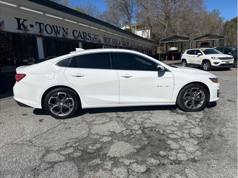Used 2020 Chevrolet Malibu LT image 5