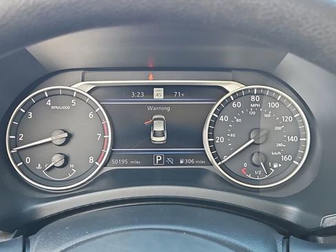 Used 2024 Nissan Sentra SV image 19