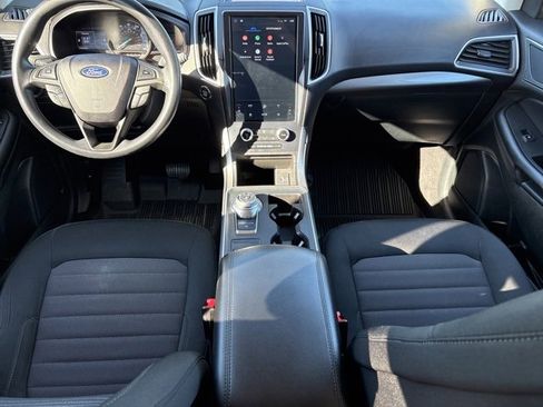 Used 2023 Ford Edge SE image 14