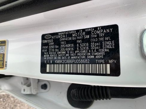 Certified 2023 Hyundai Kona SE w/ Cargo Package image 28