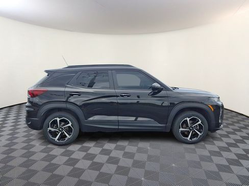 Used 2022 Chevrolet TrailBlazer RS w/ Sun and Liftgate Package AWD/4WD image 7