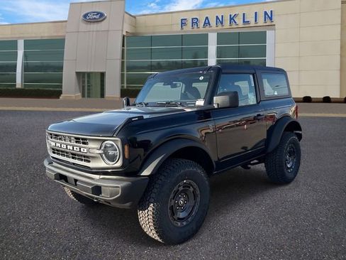 New 2025 Ford Bronco 2-Door w/ Sasquatch Package image 3