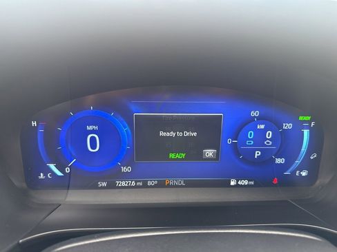 Used 2020 Ford Escape Titanium w/ Titanium Premium Package 2.0 FWD image 33