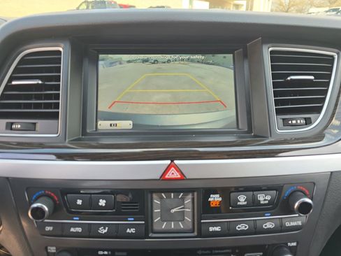 Used 2015 Hyundai Genesis 3.8 w/ Option Group 03 image 26