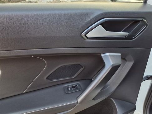 Used 2023 Volkswagen Tiguan SE R-Line image 82