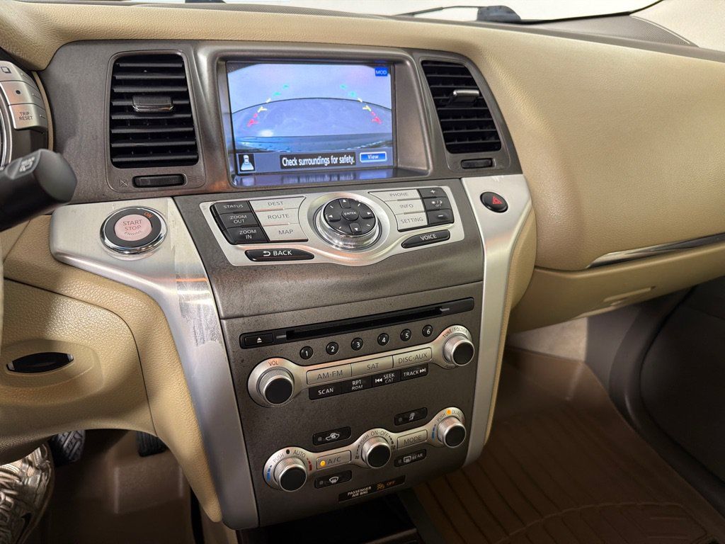 Used 2014 Nissan Murano SL w/ Navigation Package AWD/4WD image 15