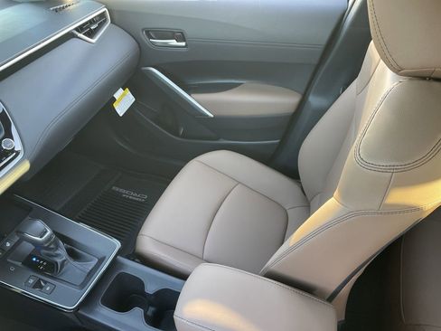 New 2026 Toyota Corolla Cross XLE image 20
