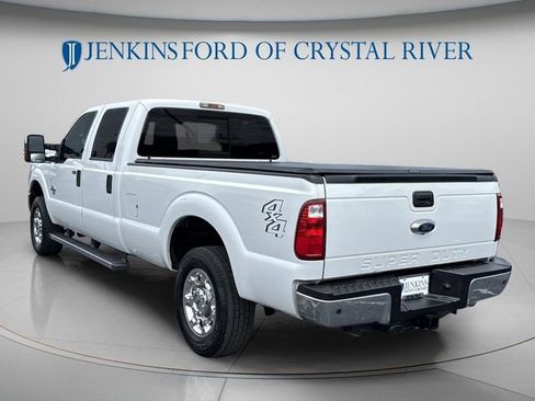 Used 2016 Ford F250 XLT w/ XLT Premium Package AWD/4WD image 7