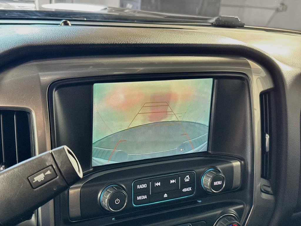 Used 2018 Chevrolet Silverado 1500 LT w/ All Star Edition AWD/4WD image 16