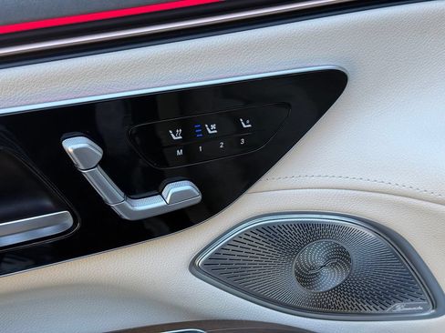 Certified 2023 Mercedes-Benz EQS 450+ 4MATIC SUV image 4