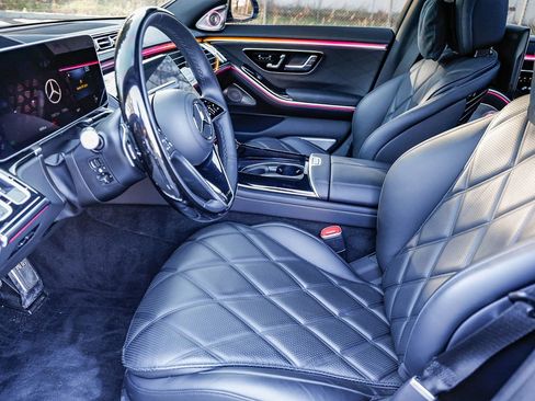 Certified 2023 Mercedes-Benz Maybach S 680 4MATIC image 21