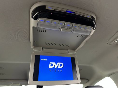 Used 2018 Chrysler Pacifica Touring-L w/ Premium Audio Group image 33