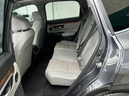 Used 2017 Honda CR-V Touring image 21