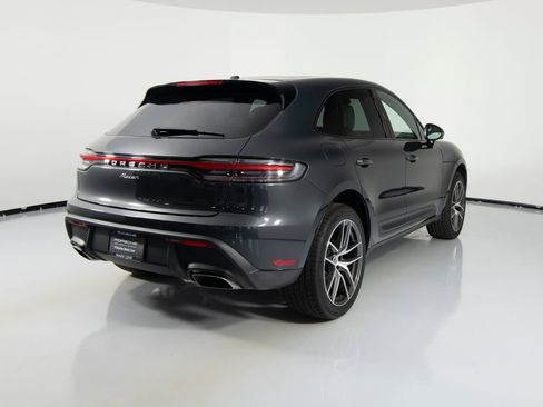 Certified 2026 Porsche Macan AWD/4WD image 10