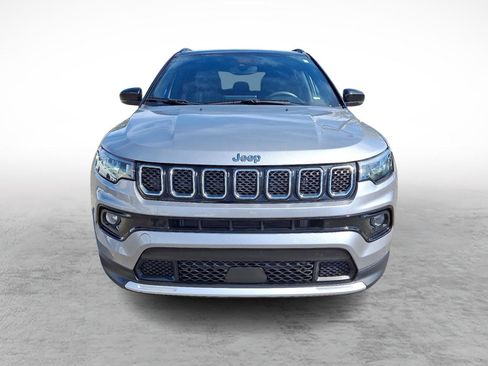 Certified 2024 Jeep Compass Limited image 8