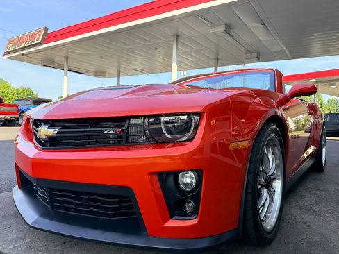 Used 2013 Chevrolet Camaro ZL1 RWD image 24