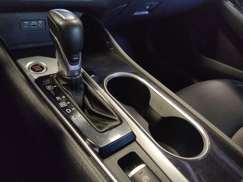Used 2020 Nissan Altima 2.5 SV FWD image 26
