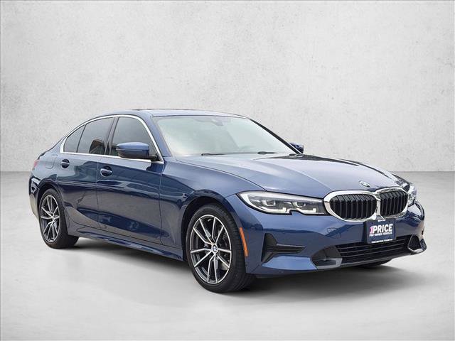 Certified 2022 BMW 330i Sedan w/ Premium Package RWD image 3