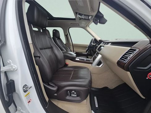 Used 2017 Land Rover Range Rover HSE AWD/4WD image 29