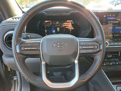 Used 2023 Chevrolet Colorado Z71 w/ Z71 Convenience Package 2 image 20