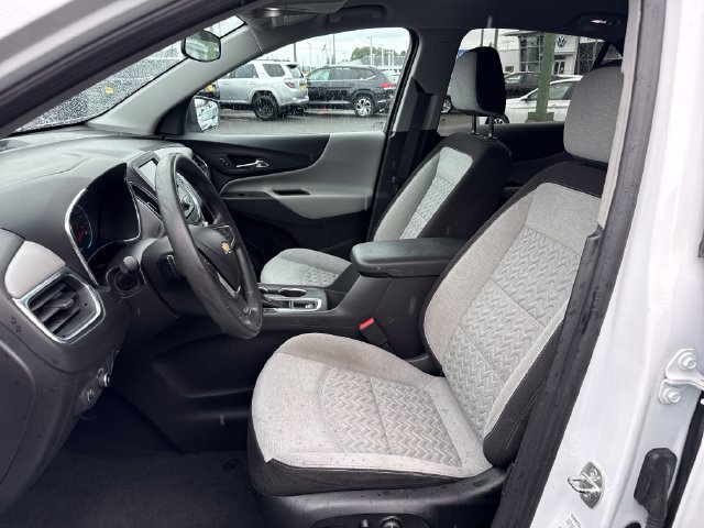 Used 2023 Chevrolet Equinox LS w/ LS Convenience Package AWD/4WD image 15