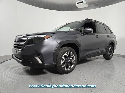 Used 2026 Subaru Forester Premium w/ Base/Premium Package image 2