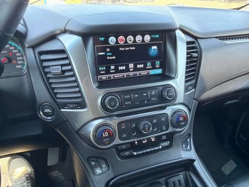 Used 2017 Chevrolet Suburban Premier AWD/4WD image 12