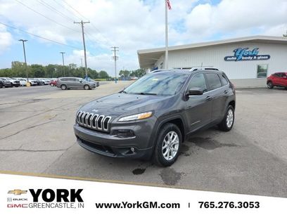 Used 2017 Jeep Cherokee Latitude w/ Cold Weather Group