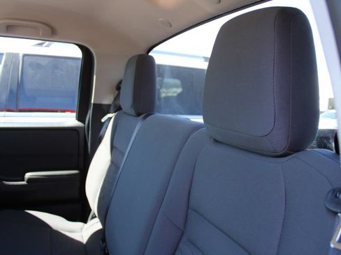 Used 2024 Nissan Frontier S w/ Technology Package AWD/4WD image 17