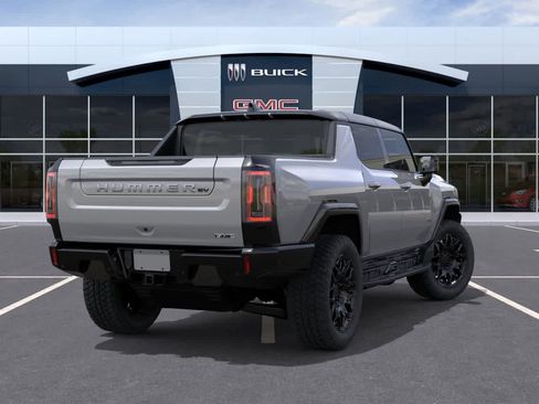 New 2026 GMC Hummer EV 4x4 Crew Cab image 4