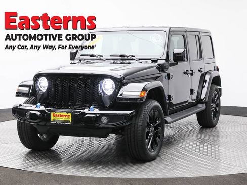 Used 2021 Jeep Wrangler Unlimited Sahara image 1