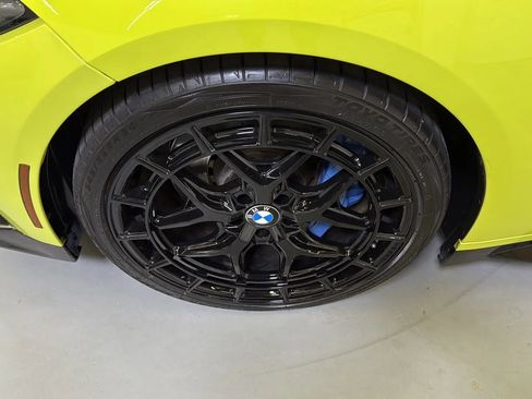 Used 2021 BMW M4 Competition w/ Executive Package RWD image 32