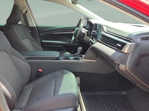 Used 2025 Toyota Camry LE FWD image 15