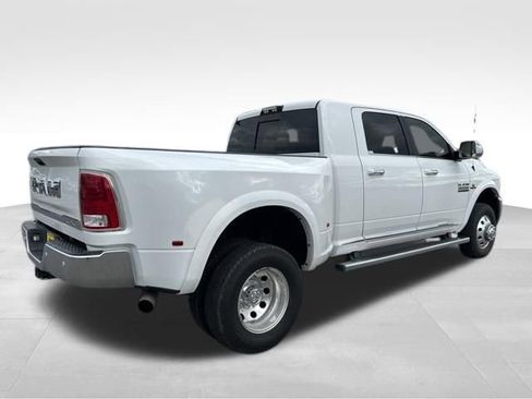 Used 2017 RAM 3500 Laramie Longhorn image 10