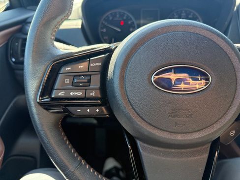 Used 2025 Subaru Forester Touring w/ Popular Package - Touring AWD/4WD image 18
