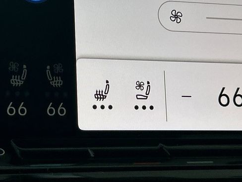 New 2026 Volkswagen Atlas SEL image 33