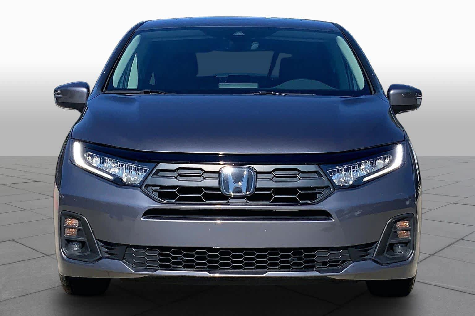 Used 2025 Honda Odyssey EX-L image 4