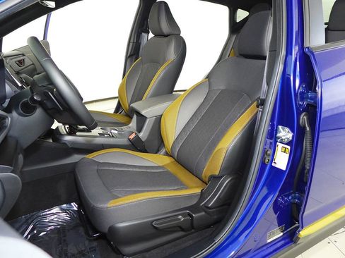 Used 2025 Subaru Crosstrek 2.5i Sport w/ Crosstrek Mirror Package image 21