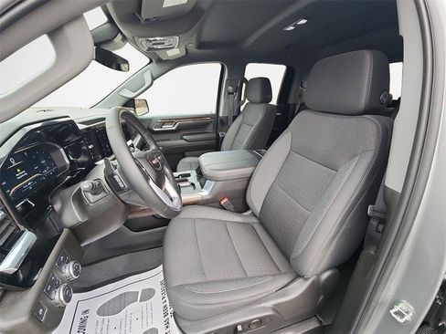 Used 2024 GMC Sierra 1500 Elevation w/ Preferred Package image 12