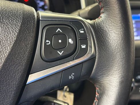 Used 2015 Toyota Camry SE FWD image 30