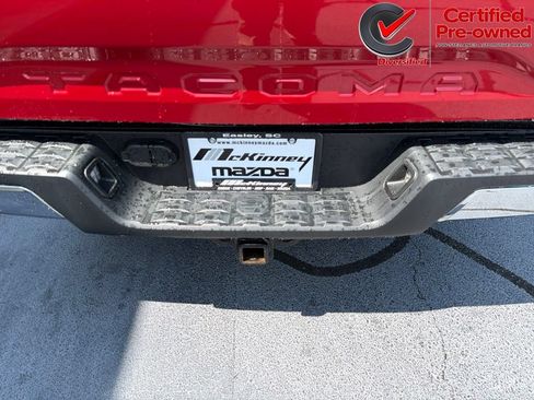 Used 2021 Toyota Tacoma SR5 RWD image 10