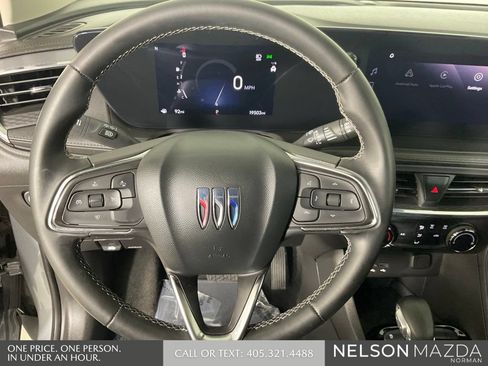 Used 2025 Buick Encore GX Preferred FWD image 46