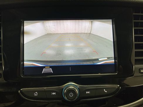 Used 2021 Buick Encore Preferred w/ Safety Package image 25